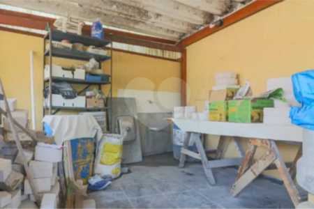 Sobrado à venda com 3 quartos, sendo 1 suíte, em Bosque da Saúde, São Paulo, SP
