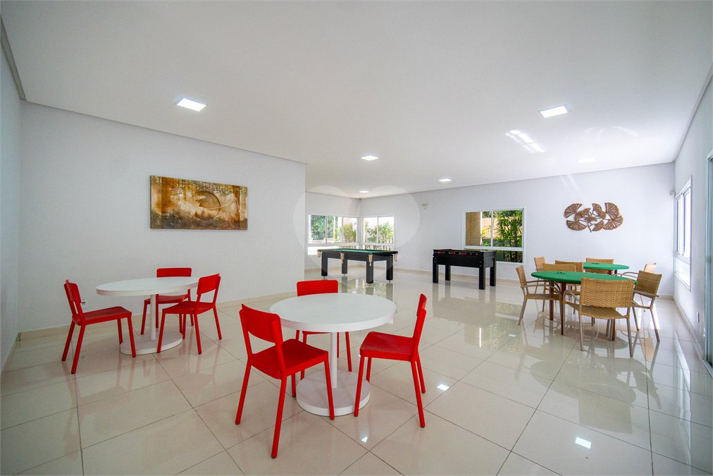 Casa à venda com 3 quartos, sendo 1 suíte,  no condomínio Queluz Vita - Casas, Cotia - SP