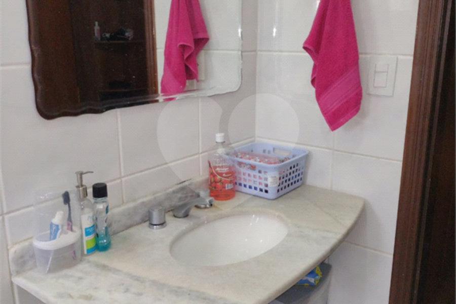 Sobrado à venda com 3 quartos, sendo 1 suíte,  em Vila Moreira, Guarulhos, SP