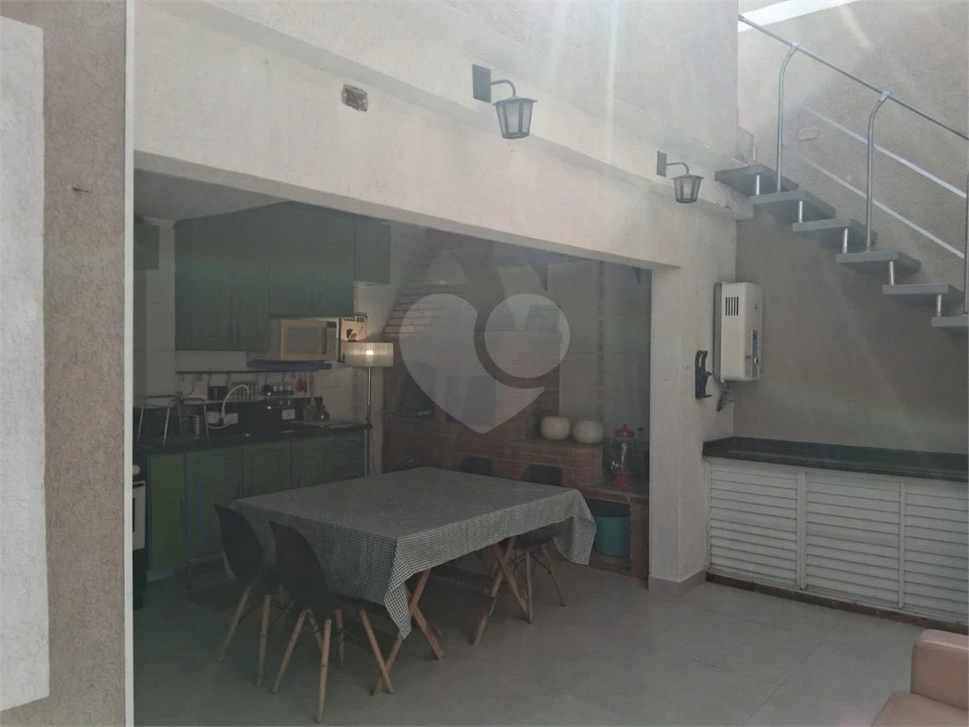 Casa à Venda na Vila Rosália | 4 Dorms, Área Gourmet e Rua Sem Saída