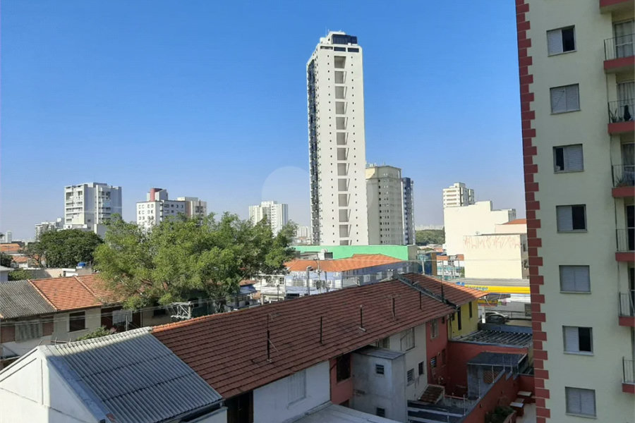 Apartamento em Santana com Sacada e Vaga de Garagem, a 650 m do Metrô