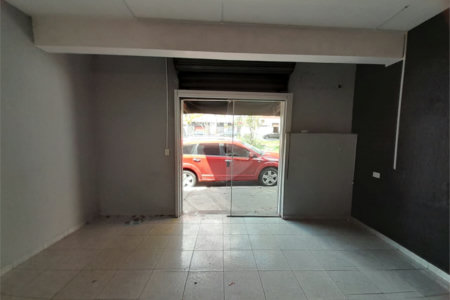 Casa multifuncional a venda na Vila Boa Vista 1