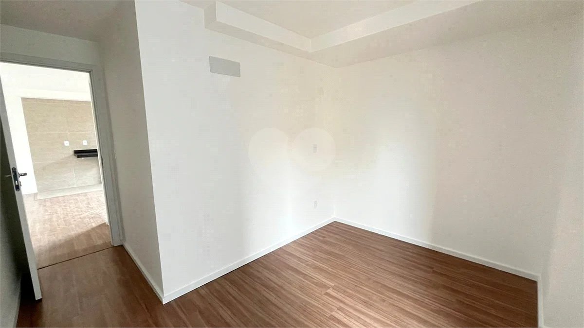 Apartamento à venda com 2 quartos, sendo 1 suíte, no Centro, Poços de Caldas - MG