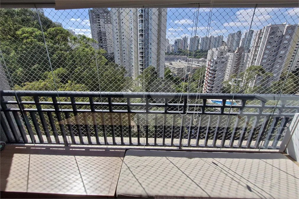 Vila Andrade / Jardim Sul - Apartamento em Andar Alto | 128 m² | 4 Suítes | 3 Vagas + Depósito