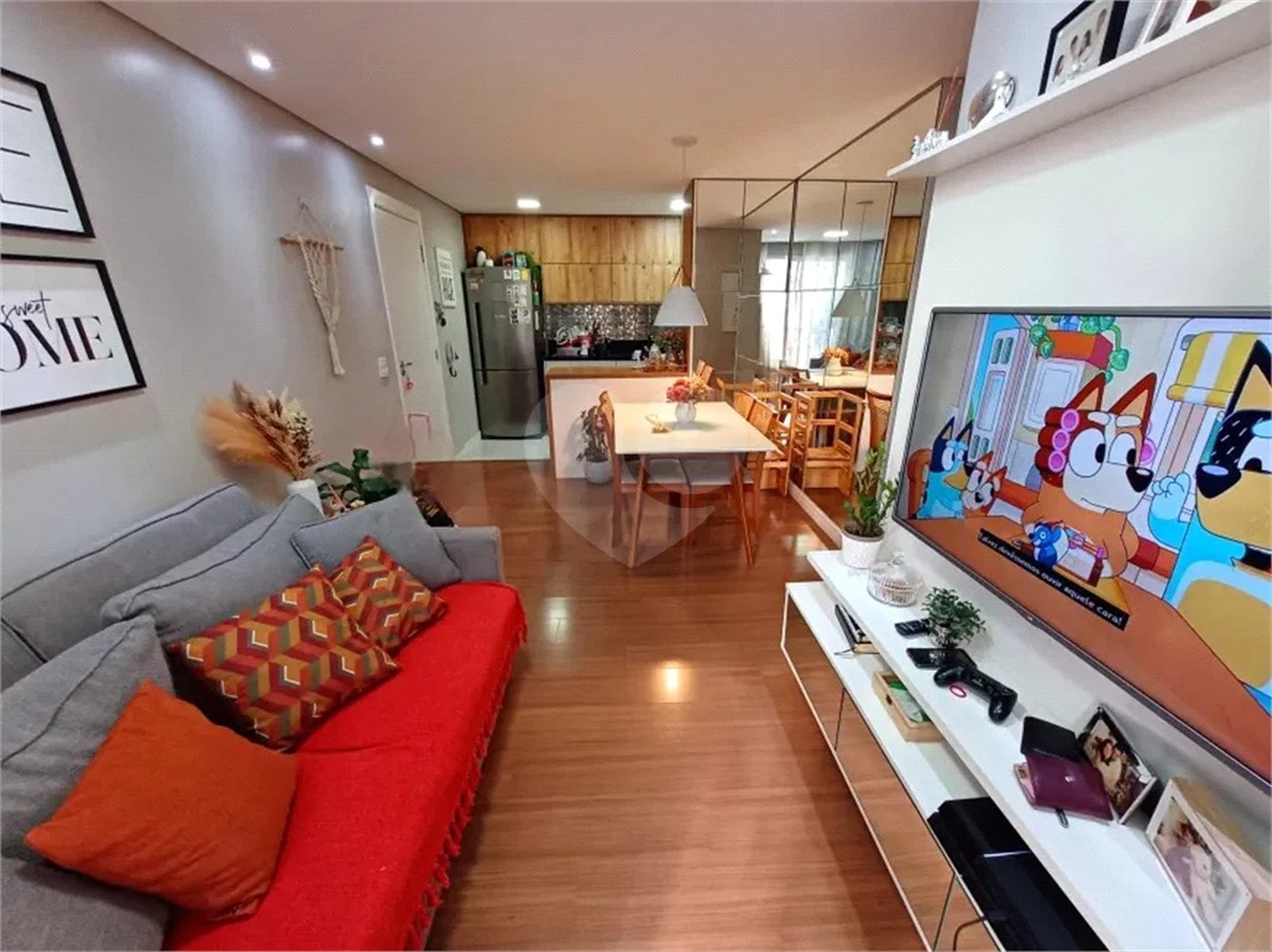 Apartamento à venda com 3 quartos, sendo 1 suíte, em Vila Guilherme, São Paulo, SP