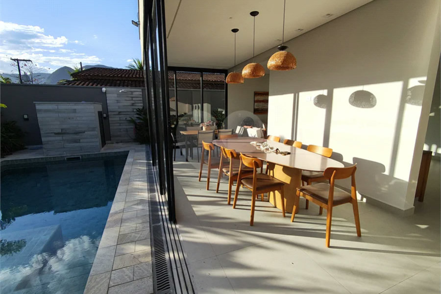 Casa à venda com 4 suítes em Morada da Praia, Bertioga, SP