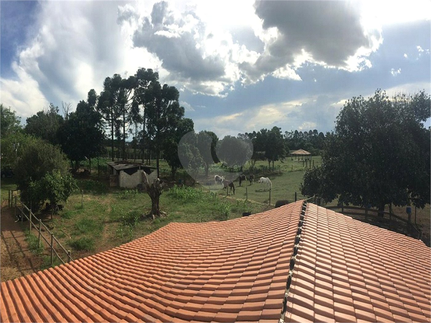 Chácara no Condomínio Itaipu