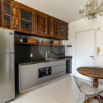 Itaim ! Studio ,muito bem localizado ! vaga de garagem !