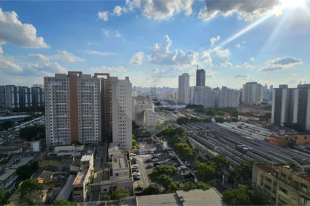 Apartamento na Região da Mooca à 5 Minutos do Metrô Bresser Mooca COM 2 Dormitórios sendo 1 Suíte e 1 Vaga de Garagem