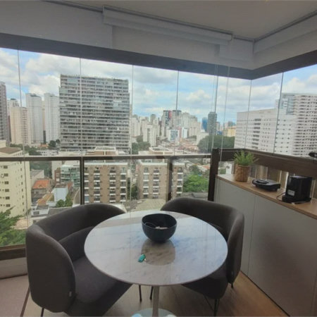 Studio sofisticado, totalmente mobiliado e pronto para morar