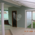 Casa no Condomínio Damha I