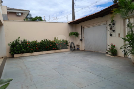 Casa para venda no Planalto Paraíso.