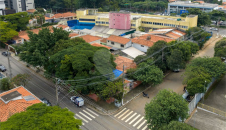 Casa à venda com 3 quartos, sendo 1 suíte,  em Brooklin Novo, São Paulo, SP