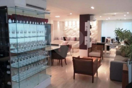 Apartamento Alto Padrão no Campo Belo