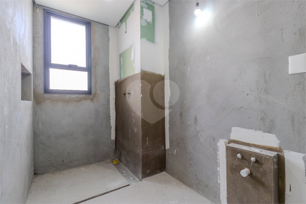 Apartamento à venda com 3 suítes em Campo Belo, São Paulo, SP