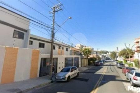 Sobrado com 194m² , 3 dormitórios , sendo 1 suíte , 4 vagas , à venda na Vila Pires , em Santo André.