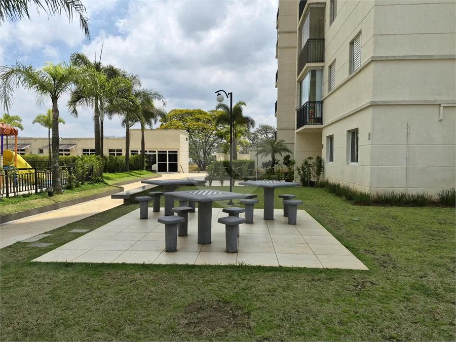Oportunidade na Vila Leopoldina! Imóvel de 69m2, com 3 dorm., sendo 1 suíte, 2 banheiros, sala, cozinha e 2 vagas. Com ar condicionado em 2 dorm.