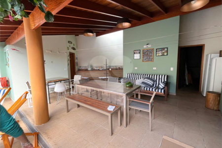 Casa á venda - Saúde alto padrão
