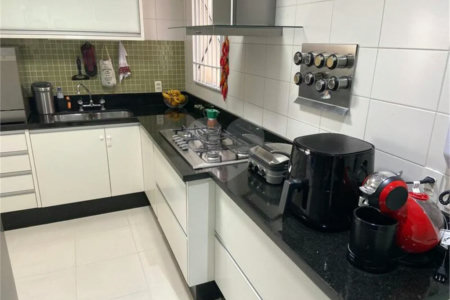 Apartamento à venda Mooca, 149m², andar alto, 3 suítes, 2 vagas, varanda gourmet, porteira fechada