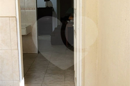 Casa térrea com duas edículas para venda - Saúde, SP.