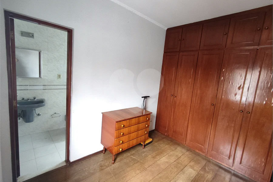 Sobrado à venda com 3 quartos, sendo 1 suíte,  em Vila Guilherme, São Paulo, SP