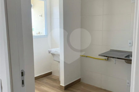 Apartamento à Venda na Mooca 29 m 1 Dormitório Sacada Ótima Localização