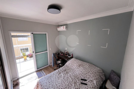 Casa à venda com 2 quartos, sendo 1 suíte, no condomínio Cond Villa D'este, São Paulo - SP
