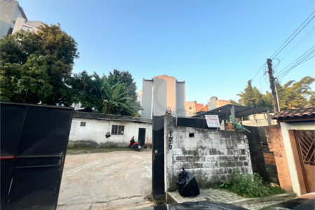 Terreno á venda - Saúde