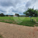 Loteamento no Condomínio Vila Pinhal do Broa