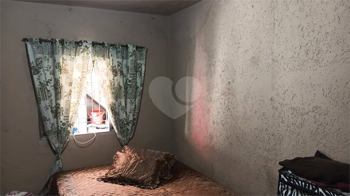 Térrea 02 dormitórios, localização privilegiada. Próximo a tudo