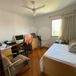 CASA VERDE- com 3 quartos em Jardim das Laranjeiras - São Paulo - SP