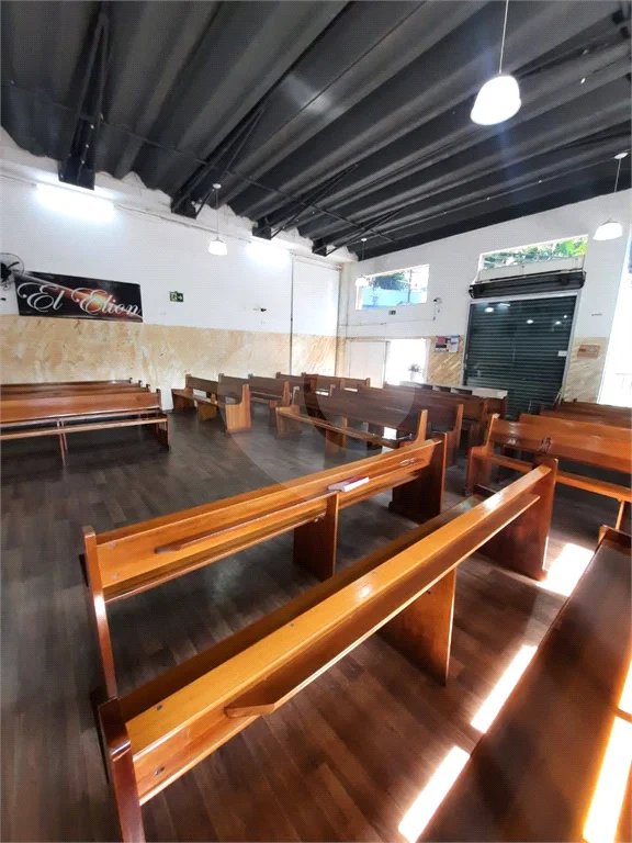 Prédio inteiro comercial á venda em Real Parque, São Paulo