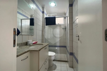 Apartamento no Edifício Residencial Torres di Italia.