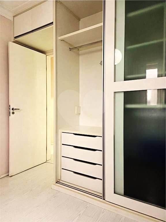 Apartamento na Chácara Inglesa com 2 dormitórios (1 suite), varanda, vista livre e vaga