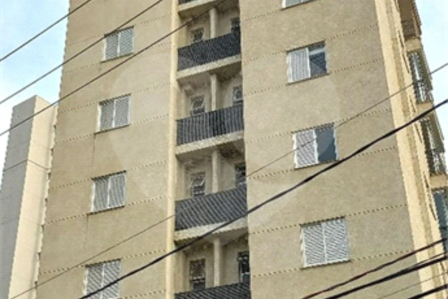 Apartamento com sacada - metrô Tucuruvi - NOVO