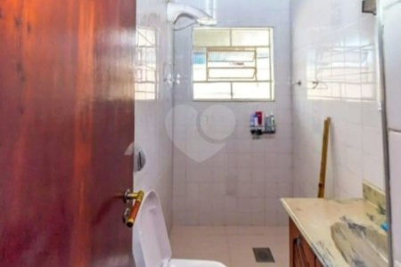 Casa com 110m², 4 quartos, sendo 1 suíte, 1 garagem, à venda em Sapopemba
