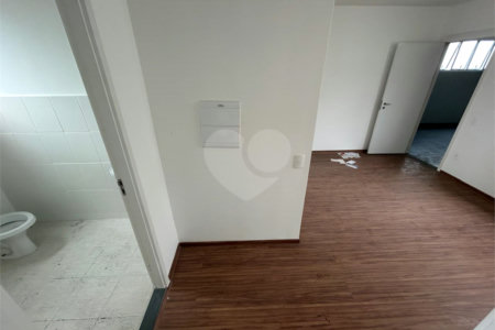 Vendo apartamento 2quartos com vaga em Campo Grande / Paciência no condomínio Reserva do Campo, de frente para a avenida Brasil.