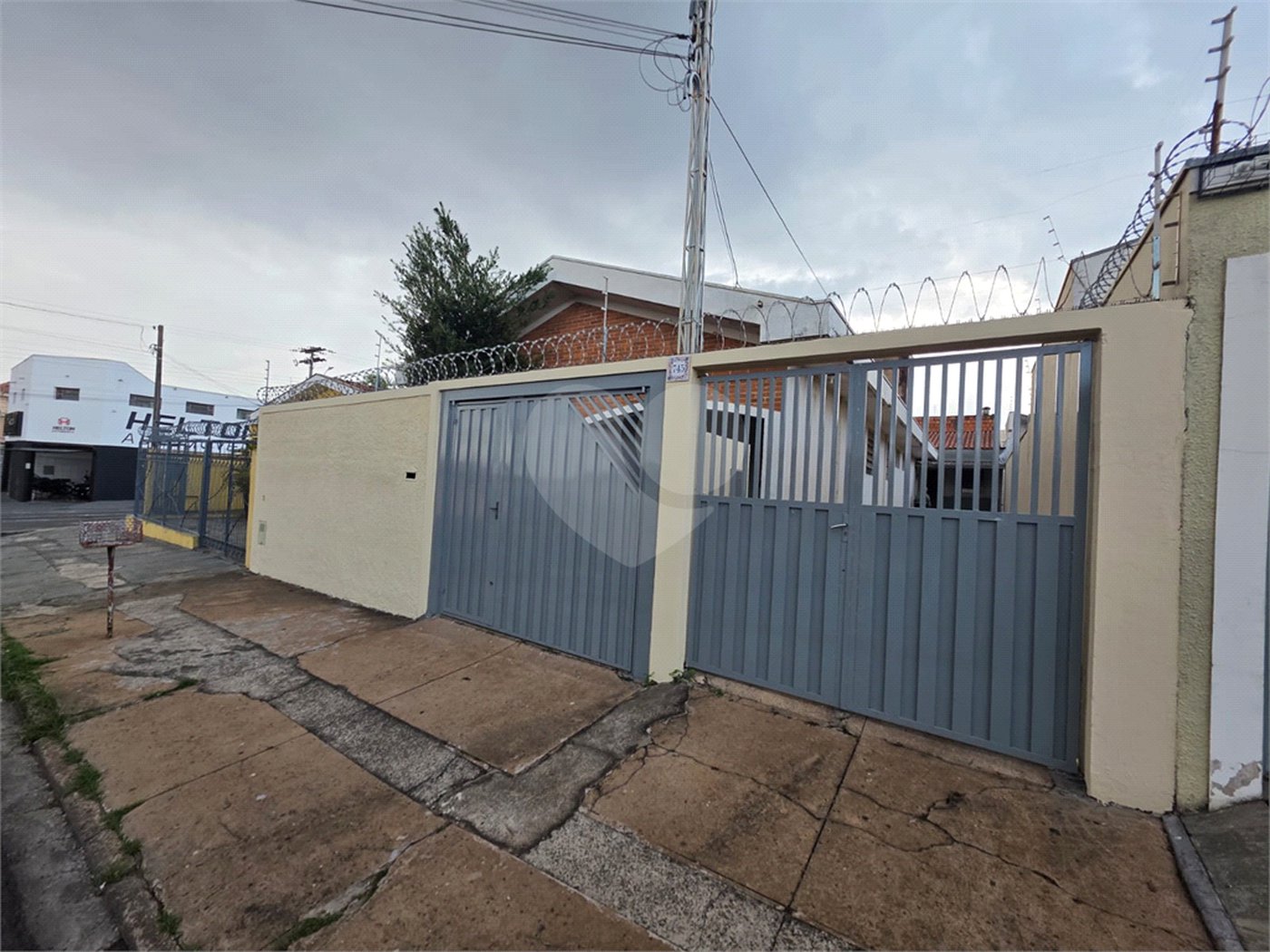 Casa à venda no Jardim Cruzeiro do Sul com edícula