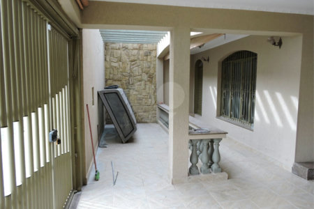 Casa térrea para venda no Jardim São João Batista