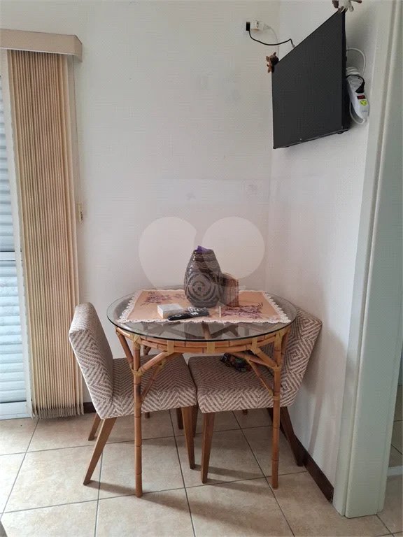 Apartamento à venda com 2 suítes no Centro, Bertioga, SP