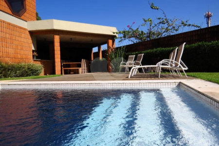 Casa de Vila à venda com 5 quartos, sendo 3 suítes, em Morumbi, São Paulo, SP