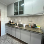Apartamento Garden com 195 m² de Área Útil, 3 Dormitórios e 2 Vagas