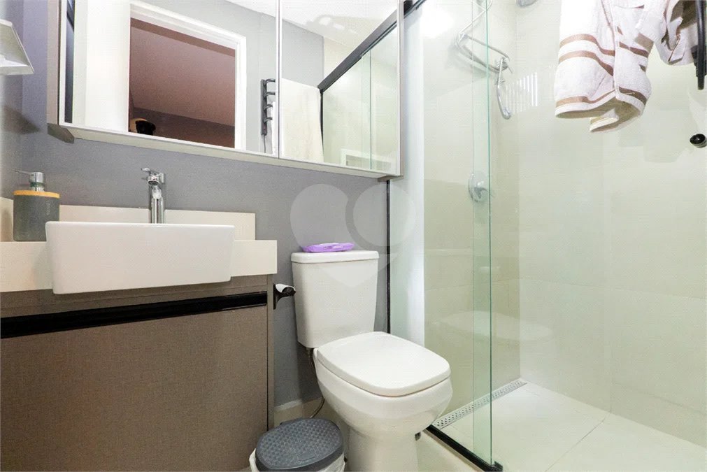 Casa em Condomínio | 98,40 m² | 2 Suítes | Rooftop com Jacuzzi | 2 Vagas | Porteira Fechada