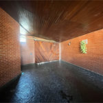 Casa com piscina disponivel para venda com 250m² - Jardim Paris / SP