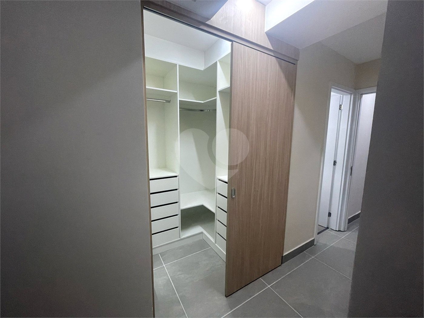 Apartamento à venda com 2 suítes em Vila Mariana, São Paulo, SP