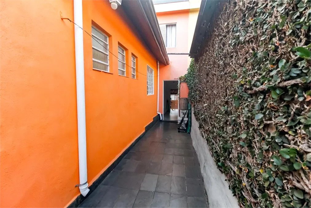 Casa à venda com 6 quartos, sendo 1 suíte, em Morumbi, São Paulo - SP