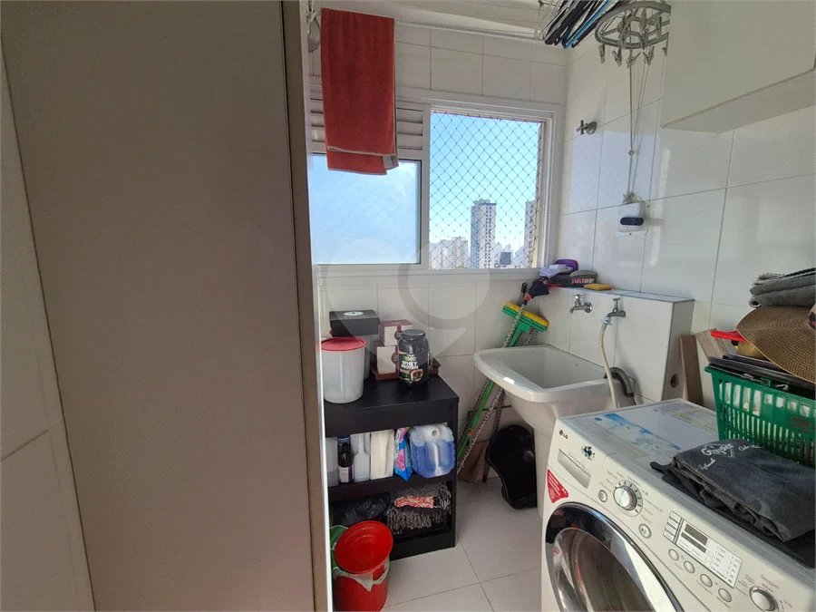 Apartamento Vila Mariana ,2 dormitórios sendo 1 suíte e 2 vagas.