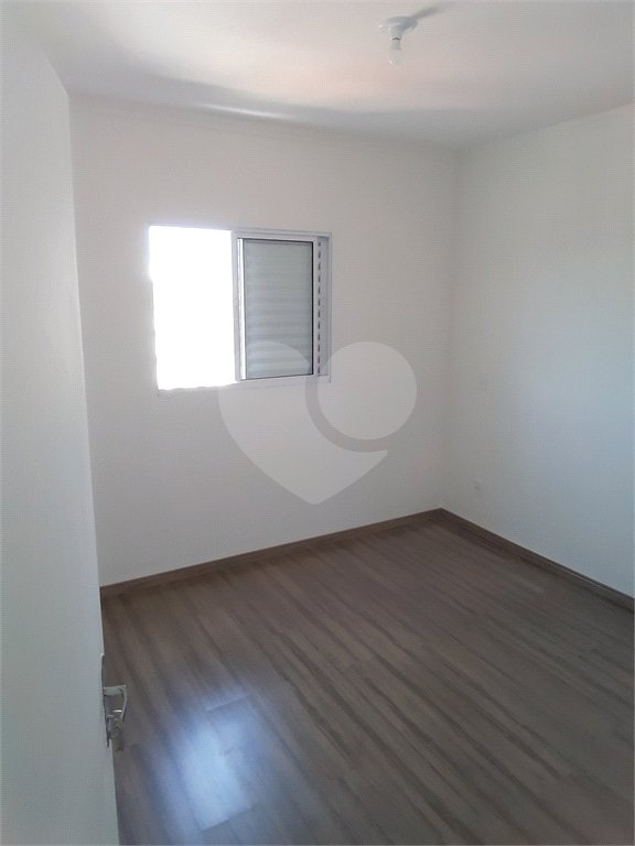 Apartamento com 2 dormitórios.