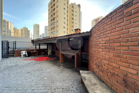 Apartamento de 48m2 à venda com 2 dormitórios e 1 vaga na Bosque da Saúde