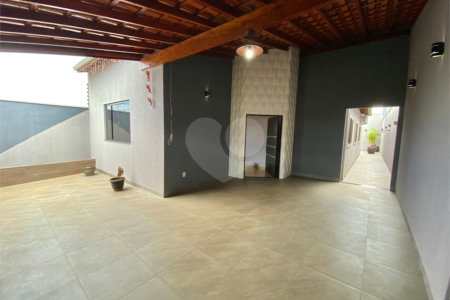 Casa térrea para venda na Vila Xavier em Araraquara/SP